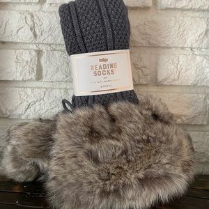 Indigo Reading Socks